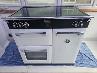 Stoves 90cm Induction Range Cooker White 900Ei USED