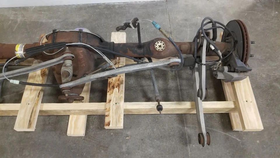 03 2003 MERCURY MARAUDER REAR CARRIER DIFFERENTIAL AXLE ASSEMBLY - Изображение 4 из 4