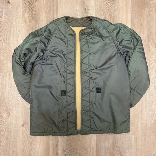Vintage 1950’s  Military Jacket Liner Mens Medium Green Quilted Aero-Fab  USAF video thumbnail