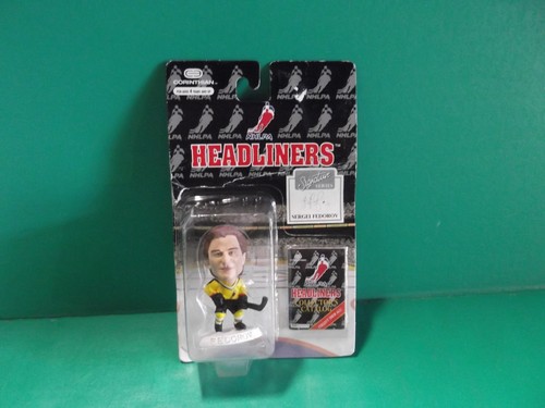 Headliners Signature Series Sergei Fedorov 3"in Figure "Package Squished" - Picture 12 of 12
