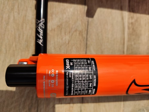 New Fox 2025 Factory 36 Grip X 160mm Kashima 29’ Kabolt X 110 Boost Tapered Box - Foto 7 di 13