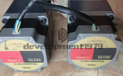 1PC Gebraucht VEXTA PK564AN-TG7.2 Servo Motor