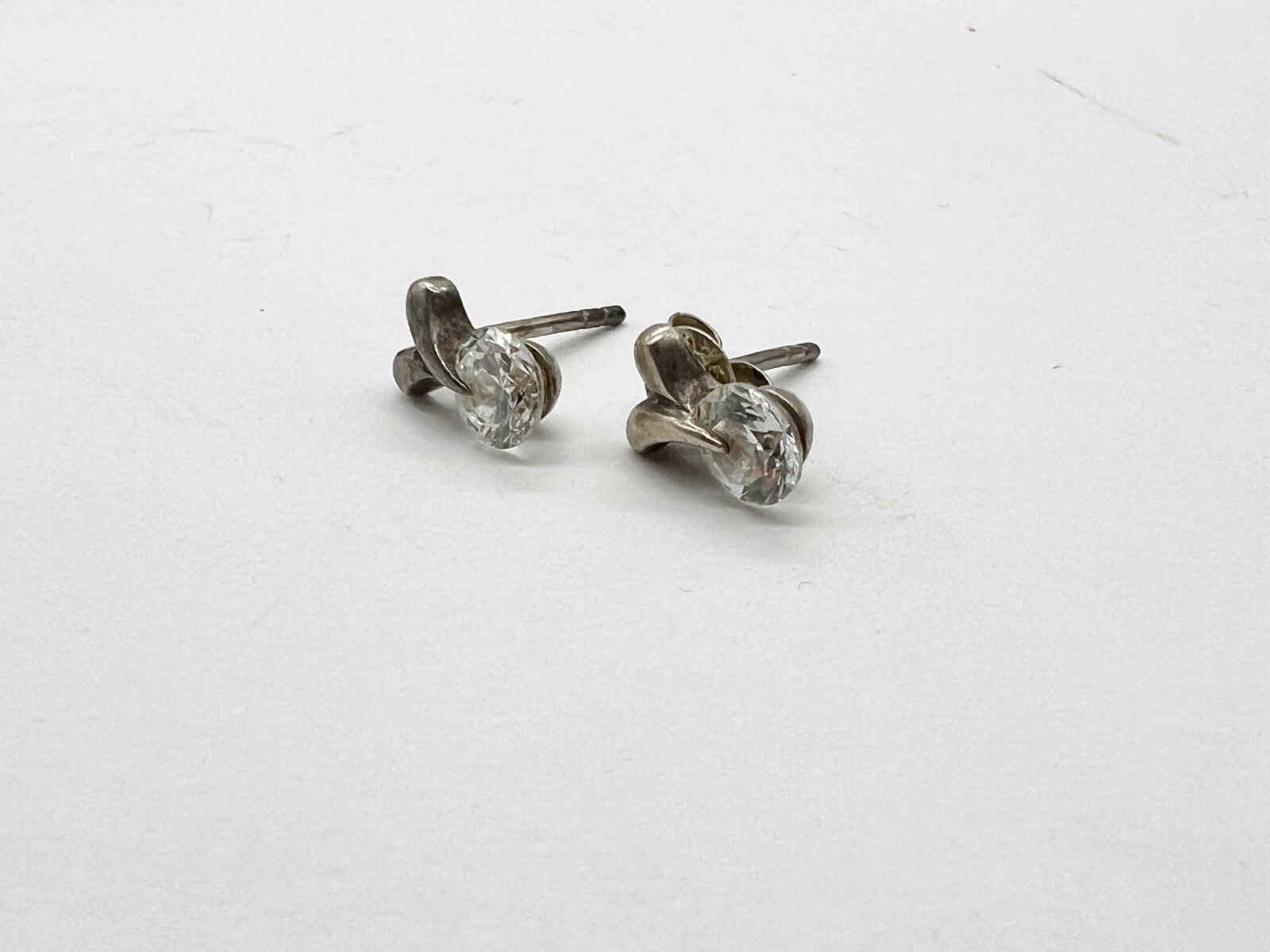 VINTAGE SOLID STERLING SILVER SOLITAIRE SMALL STU… - image 2