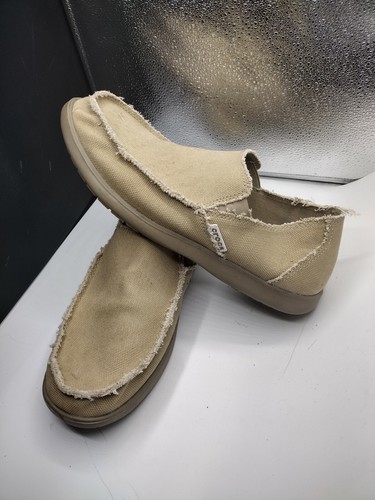 Crocs Men's Size 13 Santa Cruz Frayed 
