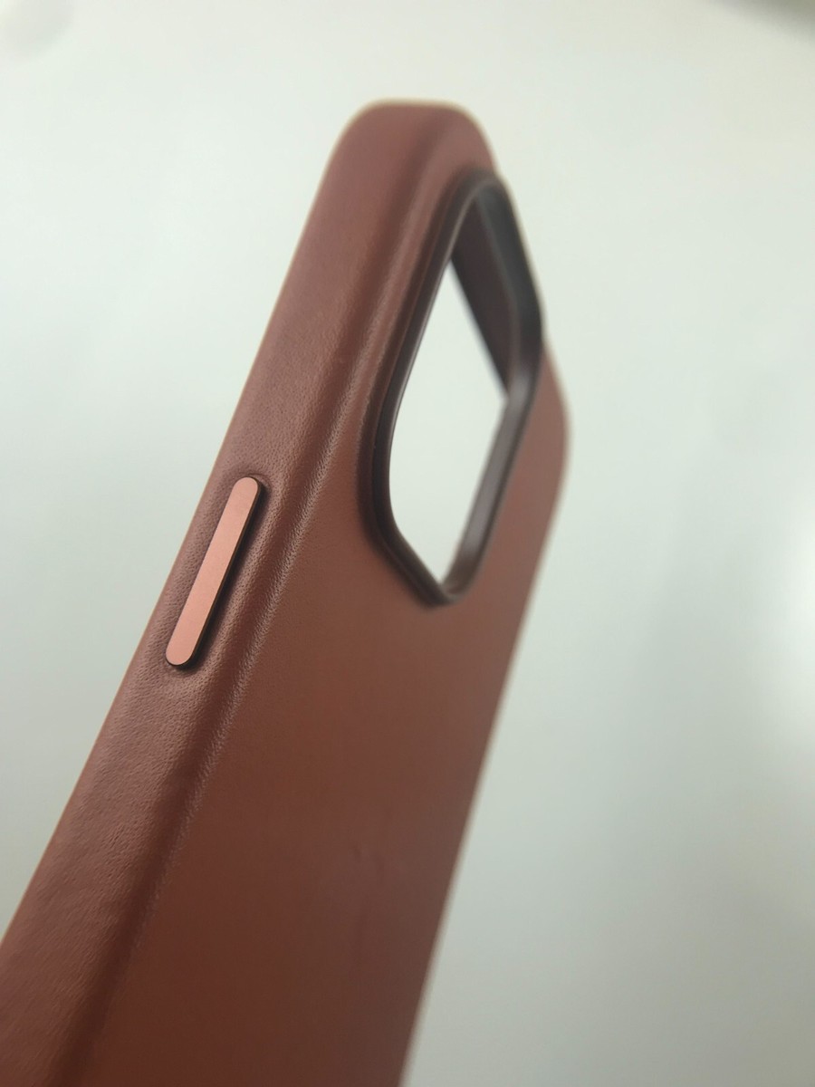 【未開封・Apple純正】14Pro LeatherCase ブラウン iPhone 14 Apple アップル 純正 レザーケース・アンバー 新品