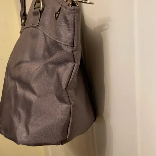 Travelon Anti-Diebstahl Schultertasche Bucket Bag in EUC Muskat Farbe 11 x 14 x 5 - Bild 5 von 12