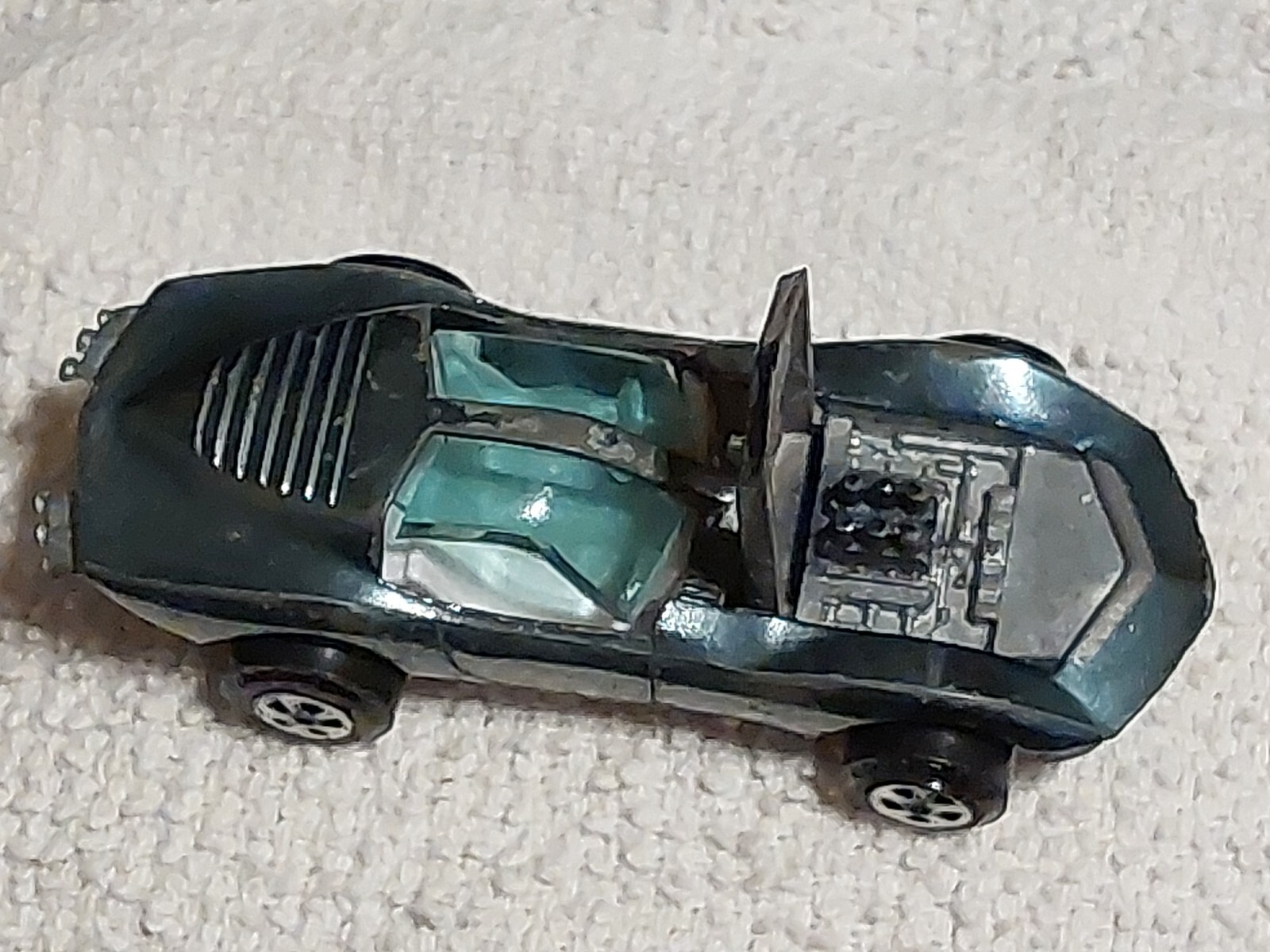 Picture 6 of 12