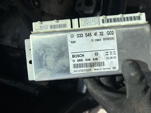 Mercedes Benz ESP Steuergerät 0335454132 Q03 0265109516 Bosch