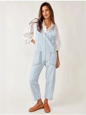 EUC FREE PEOPLE HIGH ROLLER BLUE DENIM JUMPSUIT OVERALLS Women  s Size S