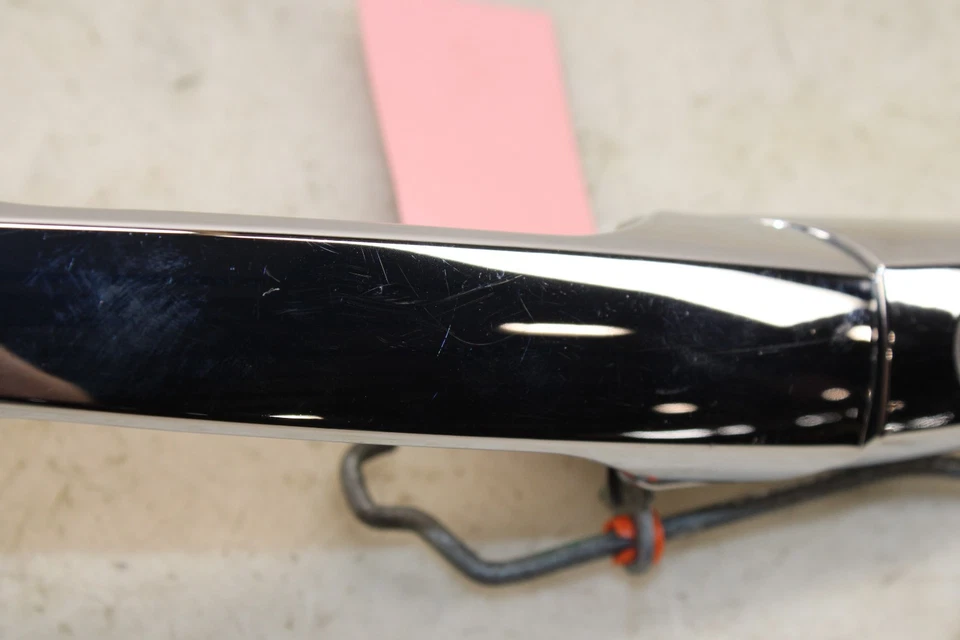 Manija de puerta exterior derecha Saturn Sky 2007-2010 OEM LN94 Foto 4 de 4