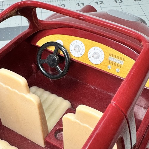 Calico Critters Red Family Car Vehicle – Epoch 2 Cute Sedan - Picture 10 of 12