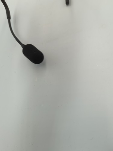 Samson Wireless Headset Microphone Transmitter Model AH1 Serial Number 78N505505 - Picture 3 of 6