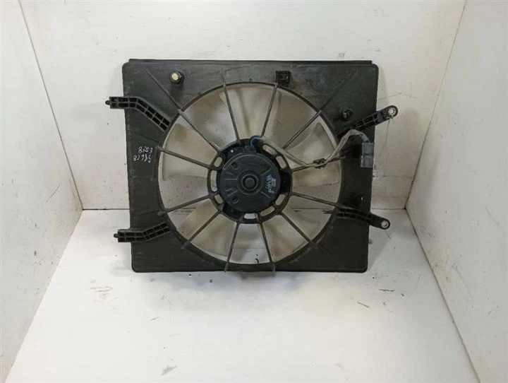 Conjunto de ventilador de refrigeración radiador ACURA MDX 2001-2002 FABRICANTE DE EQUIPOS ORIGINALES Foto 2 de 4