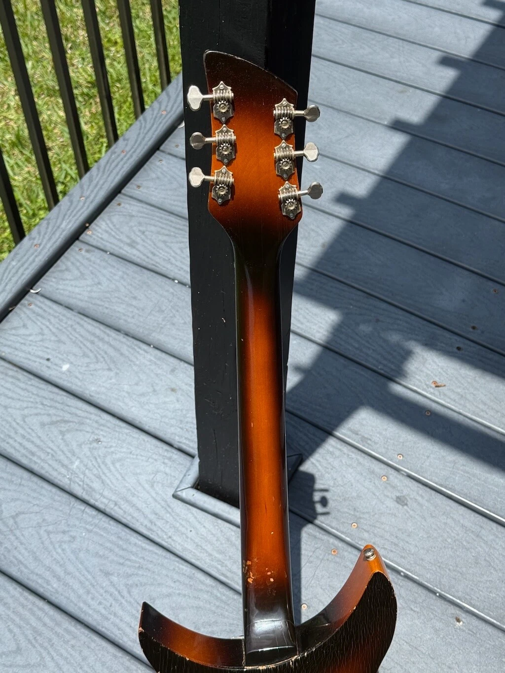 Picture 10 of 24