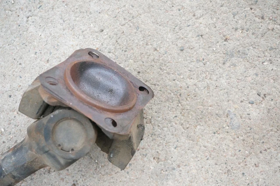 Junta CV 68-73 XJ6 XJ12 eje trasero izquierdo del lado del conductor OEM Jaguar Serie 1 Foto 4 de 4