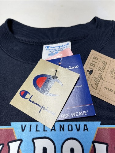 NWTS Champion Villanova Wildcats Throwback Navy Blue Crewneck Sweatshirt SZ XS - Picture 5 of 12