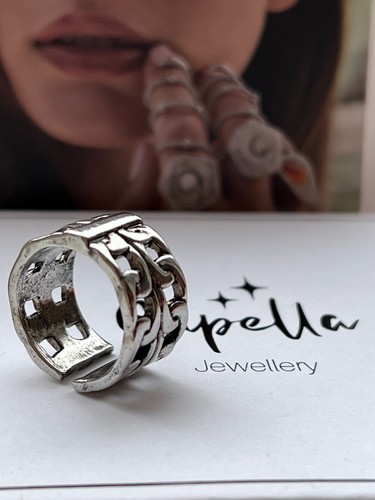 Unixes Chunky Silver Ring, Adjustable Boho Band Ring, Weaved Ring ,Silver Ring - Picture 2 of 4