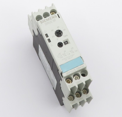 SIEMENS 3RP1 525-1BW30 Zeitrelais ansprechverzögert Timer On Delay 2W 0,05s-100h