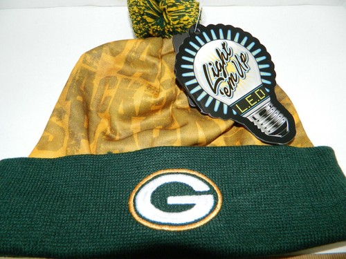 Green Bay Packers NFL LED Light Up LOGO Hat Winter Pom Beanie Stocking Knit Cap - Picture 2 of 2