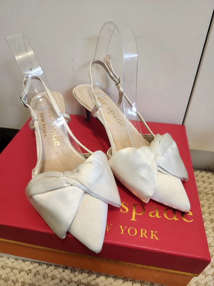 Zapatos de salón Kate Spade "Marsella" marfil satinado con lazo honda gatito talla 7 $198 Foto 3 de 4