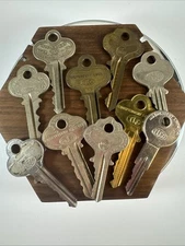 ILCO Independent Lock Co Lot 10 Keys Flat USA 05