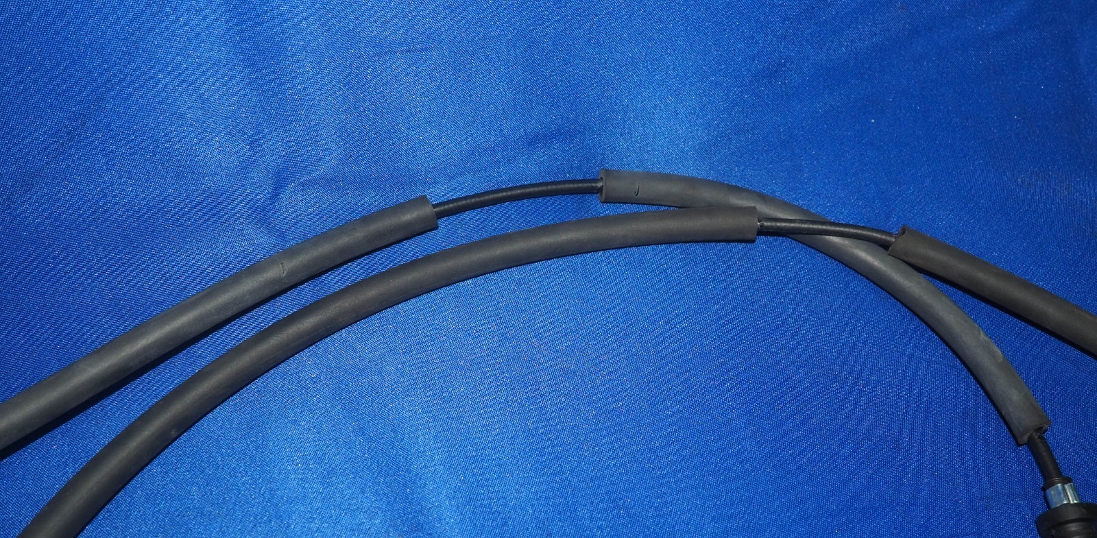 2022-2026 Maserati MC20 MCPura Engine Front Hood Lid Bonnet Opener Opener Lever