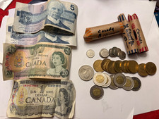 Canadian Vintage Currency & Coin Lot 1968-2002
