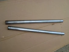 1 GENUINE SUZUKI GT750