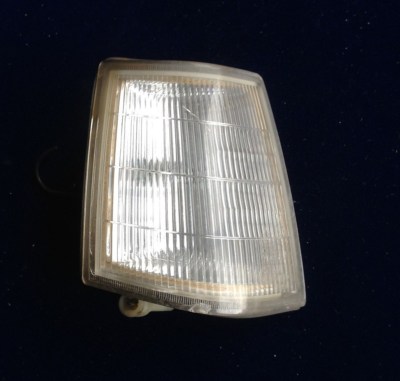 H515/    Mitsubishi Cordia  Standlicht Stanley 052 0420 