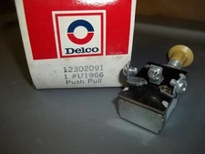 NEW NOS Vintage GM Push/Pull Switch 12302091 AC Delco U1966  *FREE SHIPPING*