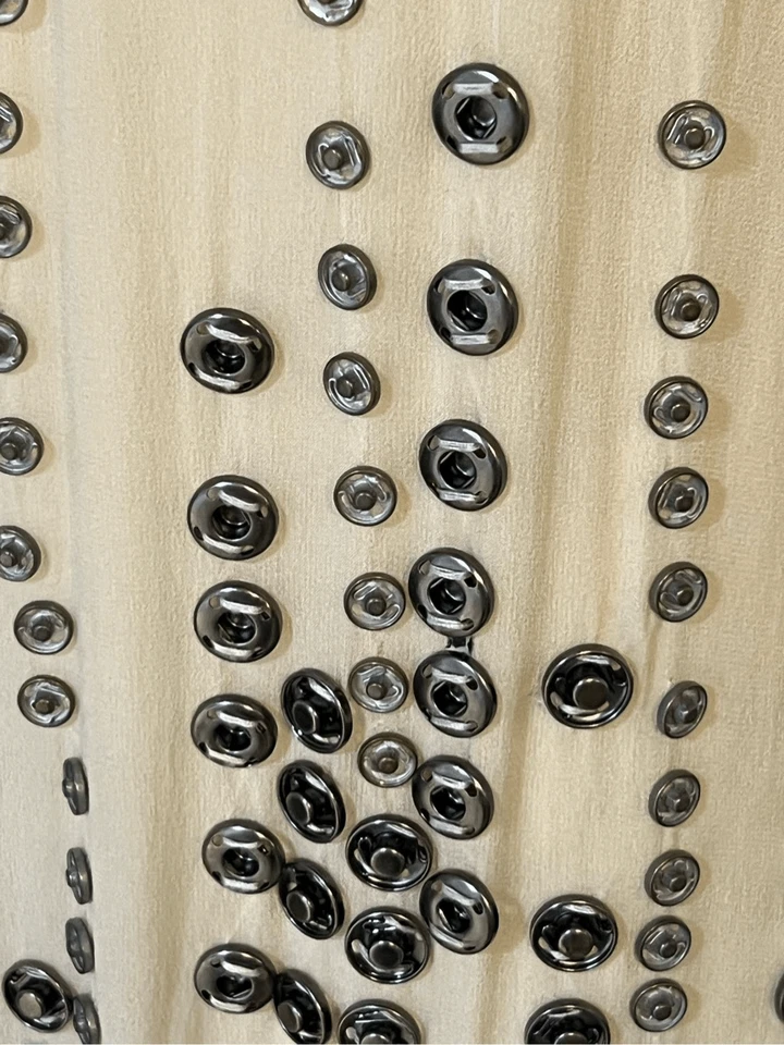 Платье-комбинезон Twelfth Street от Cynthia Vincent из 100% шелка с украшениями цвета слоновой кости 6 - Изображение 3 из 4