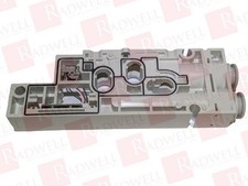 SMC SY70M-2-1DA-C10 / SY70M21DAC10 (NEW IN BOX)