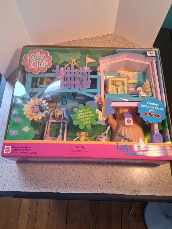 2002 KELLY CLUB LOTS OF SECRETS CLUBHOUSE PLAYSET - 88923 - ORI BOX UNOPENED