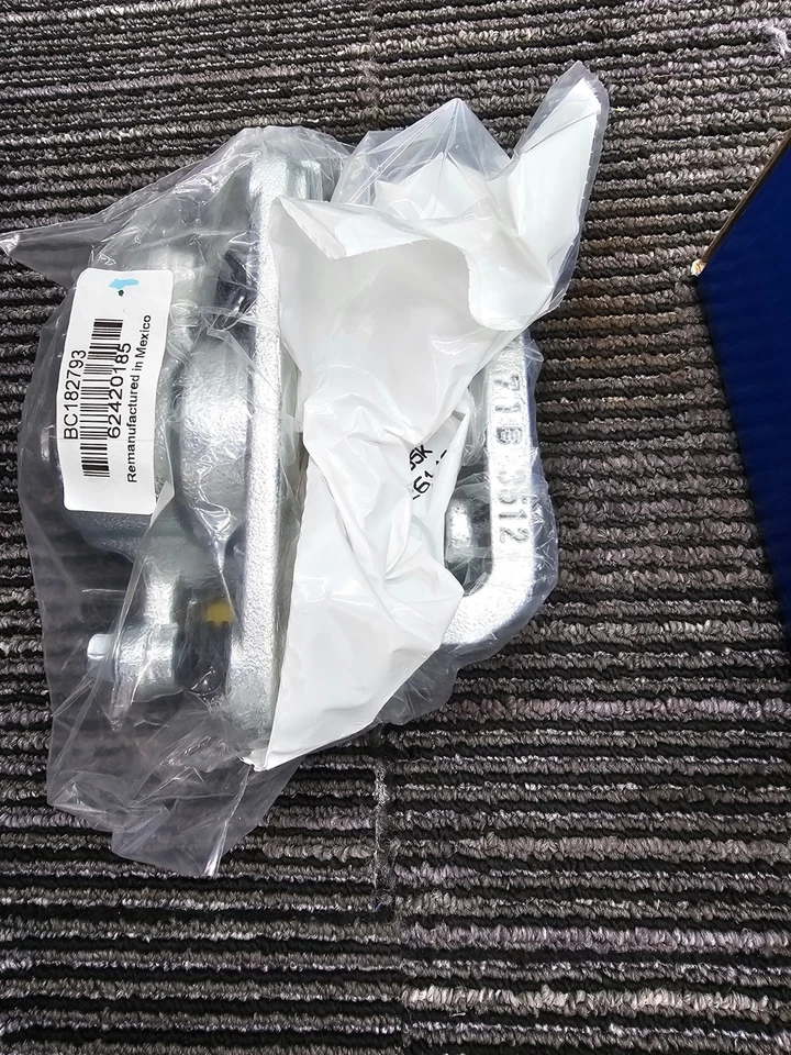 Pinza de freno de disco con soporte para Nissan 350Z 2006-2009 19-B2793 REMAN Foto 3 de 4