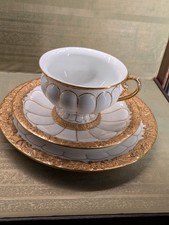 Elegantes Meissen Porzellan Kaffee Tee Tasse 3 teiliges Prunk Gedeck  X- Form