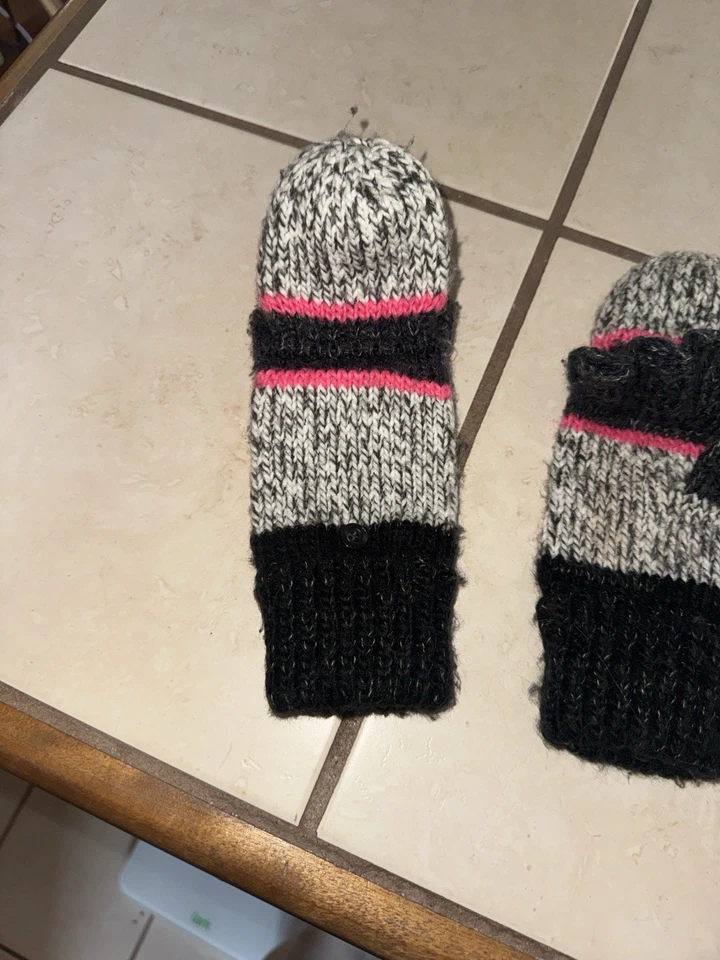 Guantes de dueño American Eagle rosa y negro manopla mujer/niña Foto 3 de 4