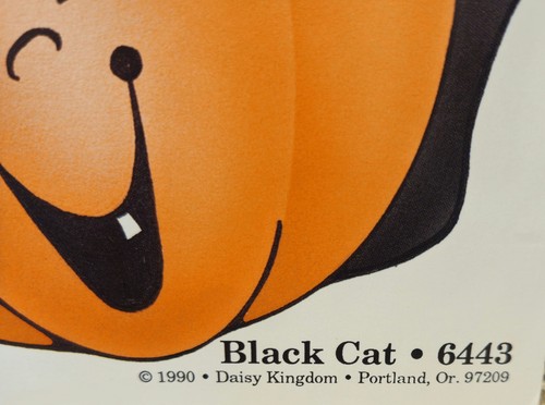 Vintage 1990 Daisy Kingdom Iron-On Transfer Black Cat 6443 - Afbeelding 2 van 6