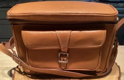 Vintage Camera Case Shoulder Bag by Kent Pigskin Leather Made in Japan Model C18