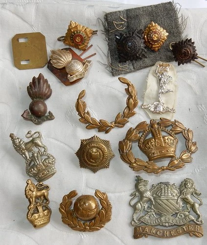 FINE BRITISH MILITARY BADGE LOT WW1 & 2 ERAS + ANODISED - LARGE COLLECTION