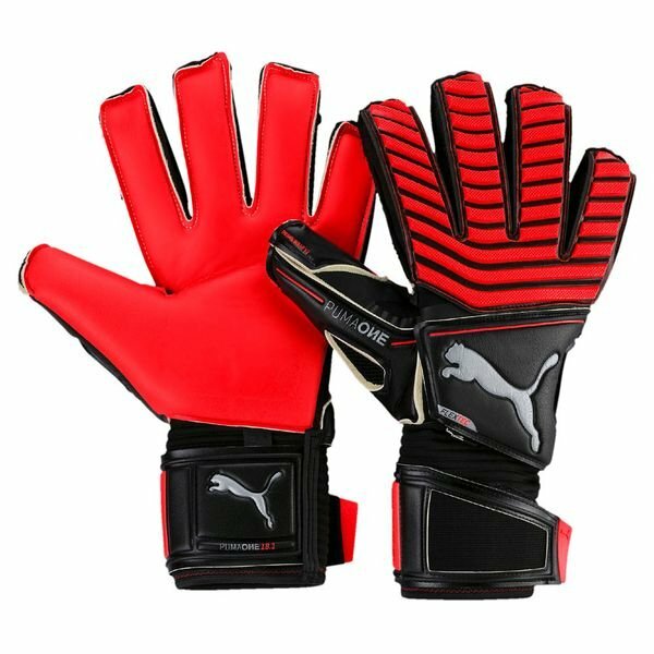 puma one goalkeeper gloves