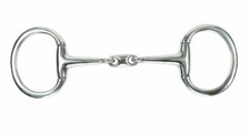 SHIRES FLAT RING EGGBUTT SNAFFLE BIT WITH LOZENGE (5310)