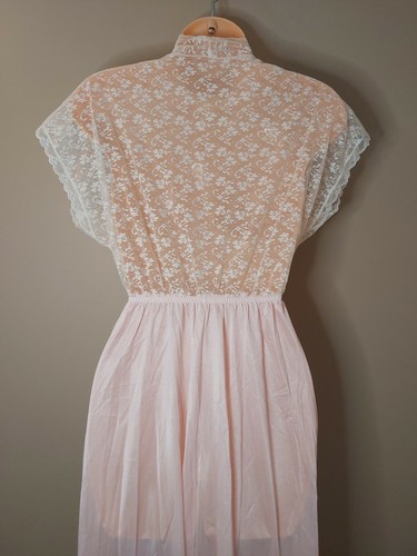 Vintage Patricia Nightgown Pink White Long Peignoir Elegant Sexy Lacy Victorian - Picture 6 of 8