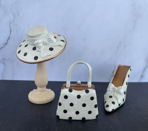 Classic Couture ‘The Lady Grace Black and White Hat With Stand, Purse, And Shoe - Picture 2 of 6