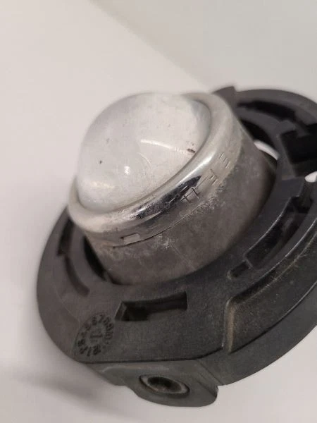 Dodge Challenger 2013-2023 luz derecha antiniebla parachoques montado 5182021AB Foto 3 de 4