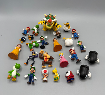 #ad Super Mario Bros Mini Figures Lot of 25 Nintendo PVC 2007 2008 $40.00