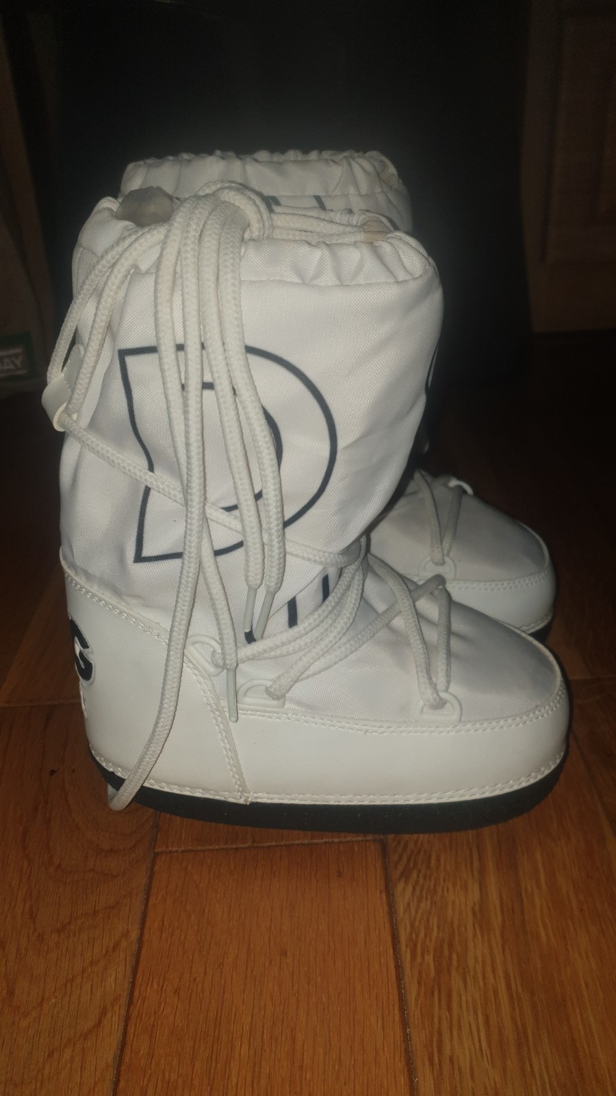 Dolce & Gabbana Vintage White as Snow Moon Boots image 2