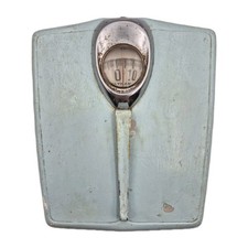 MCM Retro Green Metal Mechanical Bathroom Scales 11x10"