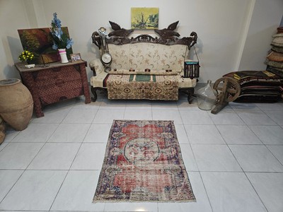 Handmade Wool Turkish Rug: 2.9 x 4.4 ft, Red Vintage Boho Carpet