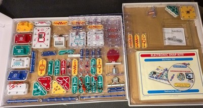Elenco Electronics Snap Circuits Extreme 750 Experiments Kit (SC750) READ