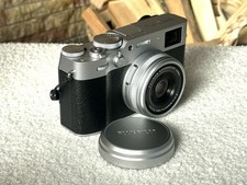 Fujifilm X100VI (Silber)   Gebraucht, Keine  ...